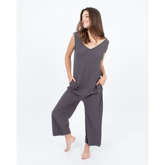 Lunya 100% Organic Pima Cotton Jumpsuit Gray Size Medium Lightweight - Picture 4 of 14